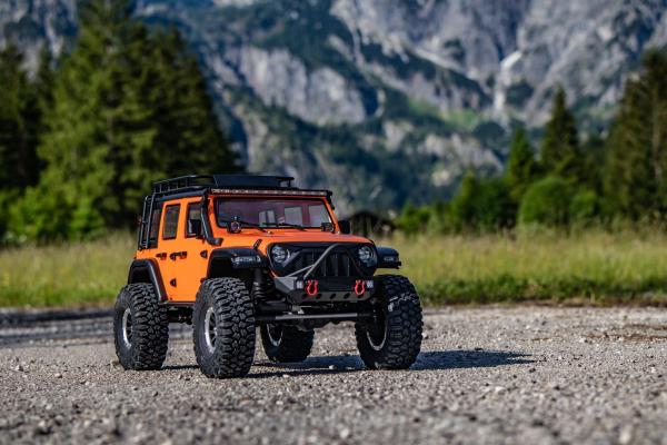 1_10_EP_Crawler_CR3_4__SHERPA__Oranje_RTR_25