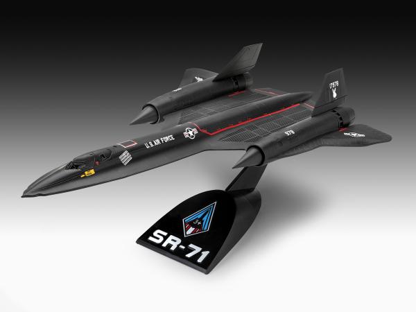1_110_Lockheed_SR_71_Blackbird__Click_System_Revell_9