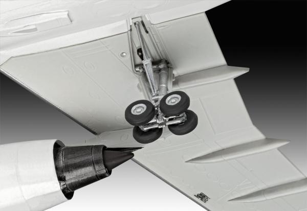 1_144_Airbus_A300_600ST__Beluga__Revell_5