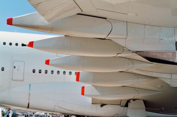 1_144_Airbus_A380_Design_New_livery__First_Flight__Revell_5