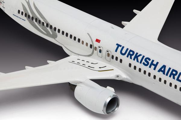 1_144_Boeing_737_800__Turkish_Airlines__Revell_6