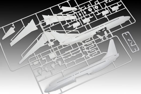 1_144_Boeing_737_800__Turkish_Airlines__Revell_8