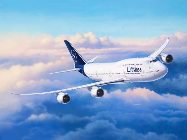 1_144_Boeing_747_8__Lufthansa__New_Livery_Revell_8