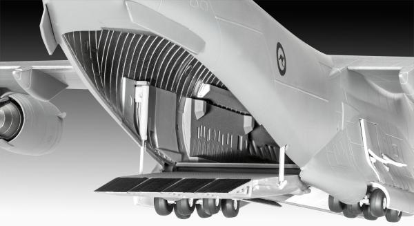 1_144_Boeing_C_17A_Globemaster_III_Revell