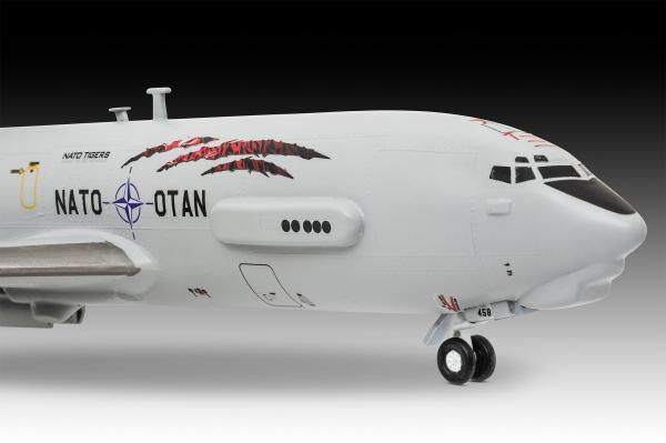 1_144_Boeing_E_3A_Sentry_Revell_9