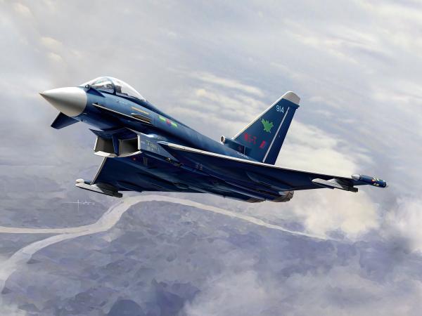 1_144_Eurofighter_Typhoon___RAF_Revell_6