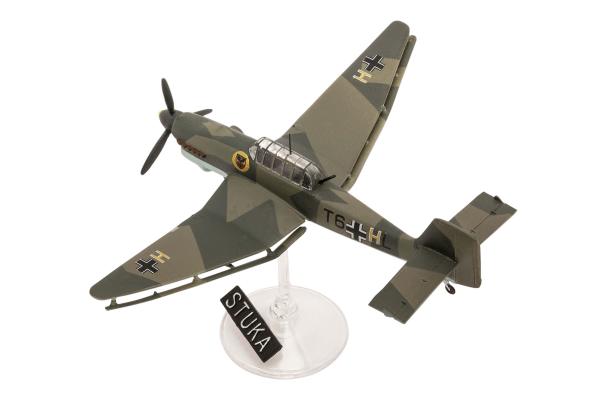 1_144_Messerschmitt_Bf109E___Junkers_Ju87B_Stuka_Revell_18