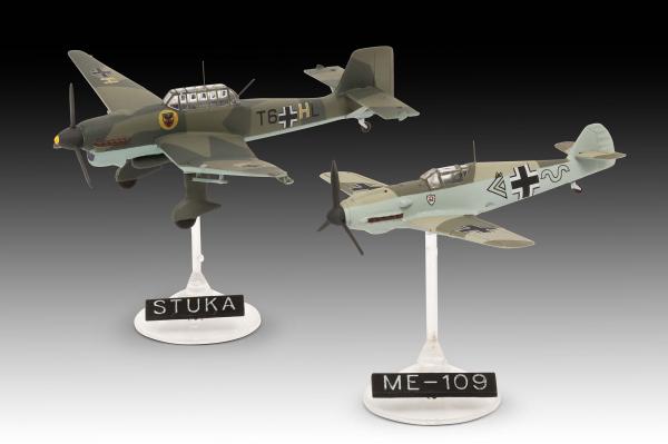 1_144_Messerschmitt_Bf109E___Junkers_Ju87B_Stuka_Revell_21