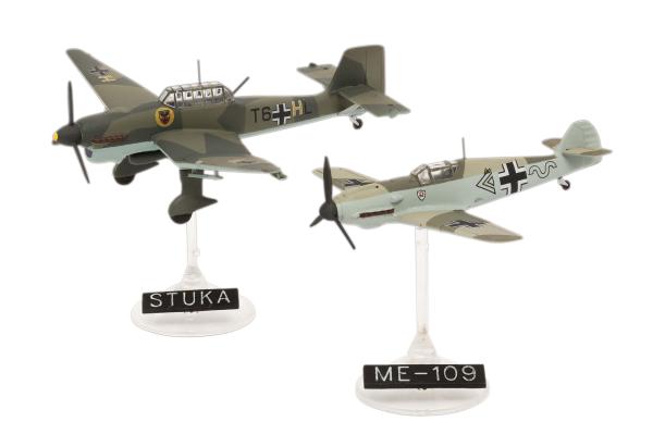 1_144_Messerschmitt_Bf109E___Junkers_Ju87B_Stuka_Revell_4