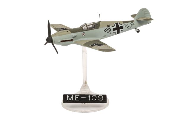 1_144_Messerschmitt_Bf109E___Junkers_Ju87B_Stuka_Revell_5