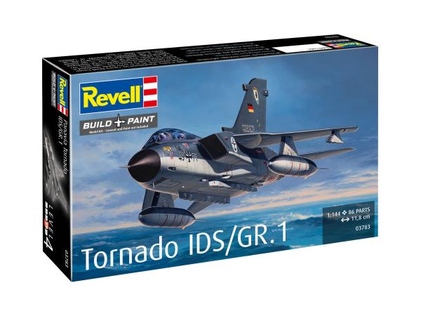 1_144_Panavia_Tornado_IDS_GR_1_Revell_10
