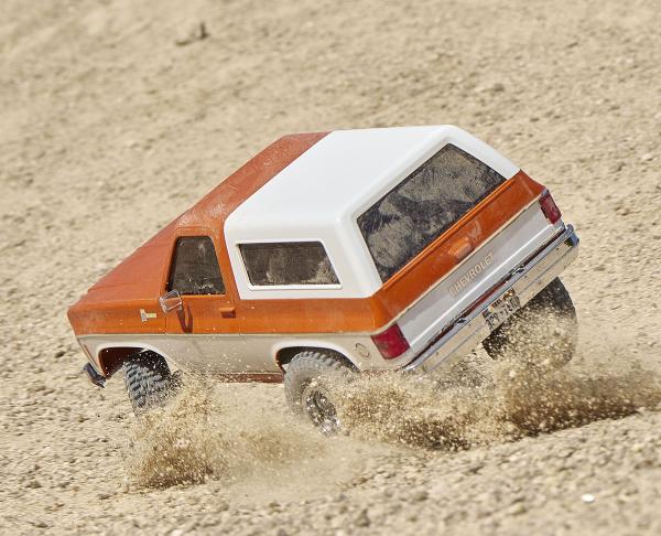 1_24_Chevrolet_K5_blazer_FCX24_Crawler_RTR_kit___Oranje_24