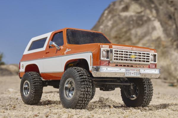 1_24_Chevrolet_K5_blazer_FCX24_Crawler_RTR_kit___Oranje_25