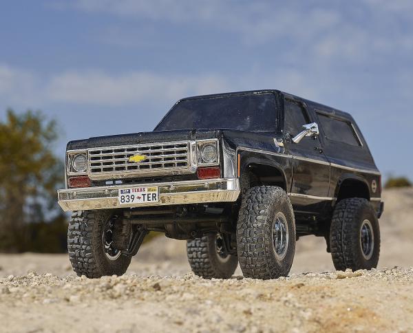 1_24_Chevrolet_K5_blazer_FCX24_Crawler_RTR_kit___Zwart_21