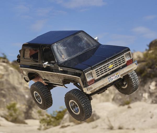 1_24_Chevrolet_K5_blazer_FCX24_Crawler_RTR_kit___Zwart_22