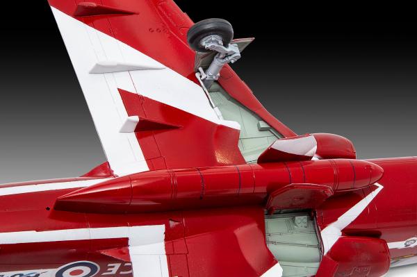1_32_BAe_Hawk_T_1A__RAF_Red_Arrows__Revell