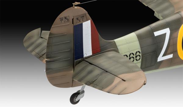 1_32_Cadeauset_Spitfire_Mk_II__Aces_High__Iron_Maiden_Revell_4