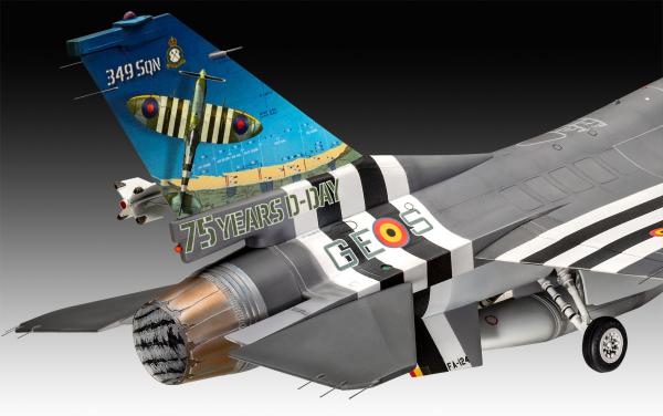 1_32_F_16_Falcon_50th_Anniversary_Revell_10