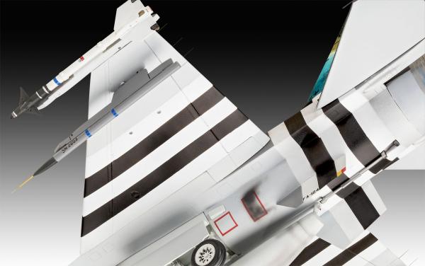 1_32_F_16_Falcon_50th_Anniversary_Revell_12