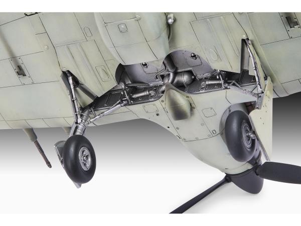 1_32_Hawker_Sea_Hurricane_Mk_IIC_Revell_3