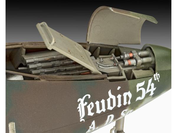 1_32_Messerschmitt_Me262A_1a_U4_Revell_1