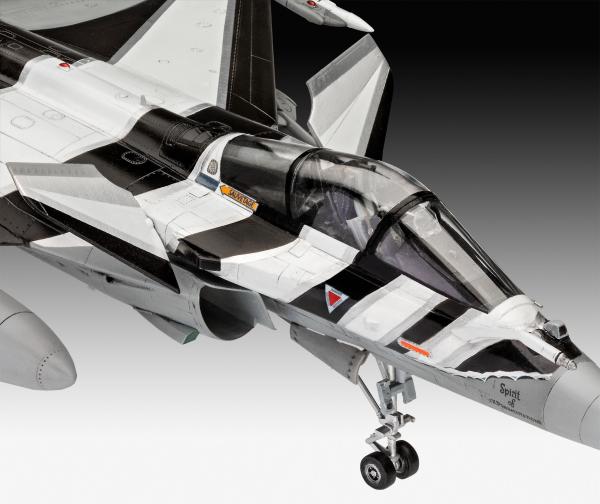 1_48_Dassault_Aviation_Rafale_C_Revell_3
