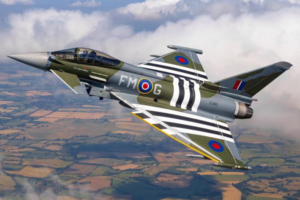 1_48_Eurofighter_Typhoon_FGR_4_Revell_2