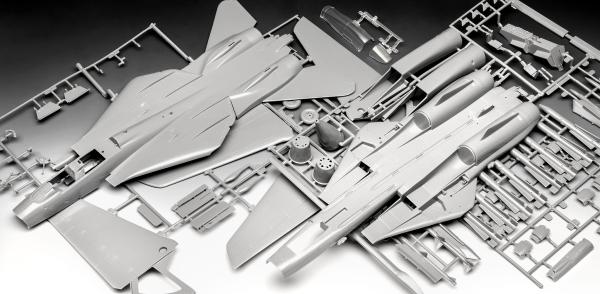1_48_Maverick_s_F_14A_Tomcat__Top_Gun__Revell_7