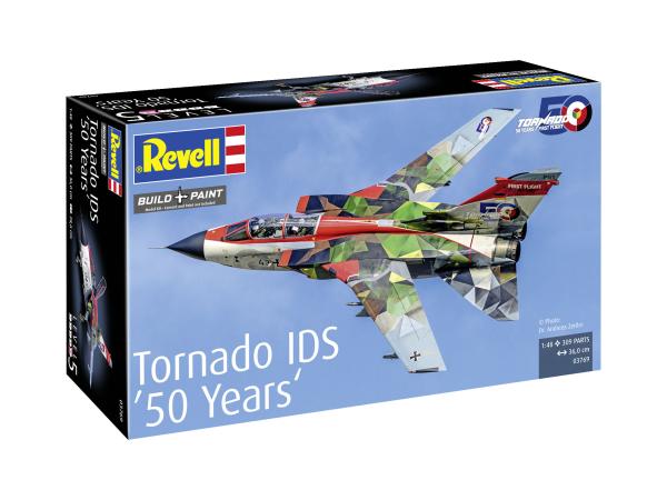 1_48_Panavia_Tornado_IDS__50_Years__Revell_4