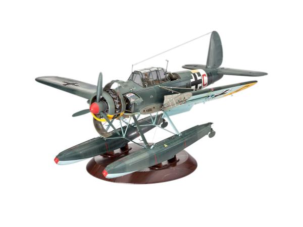 1_72_Arado_Ar196A_3_Seaplane_Revell