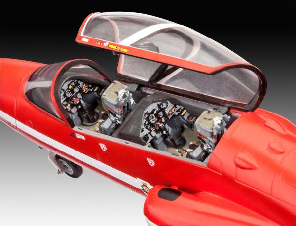 1_72_BAe_Hawk_T_1__Red_Arrows__Revell_3