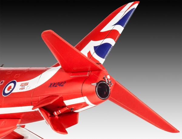 1_72_BAe_Hawk_T_1__Red_Arrows__Revell_5