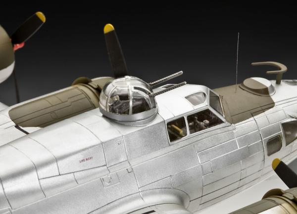 1_72_B_17G__Flying_Fortress__Revell_5