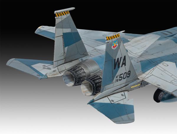 1_72_Boeing_F_15C_Eagle_Revell_2