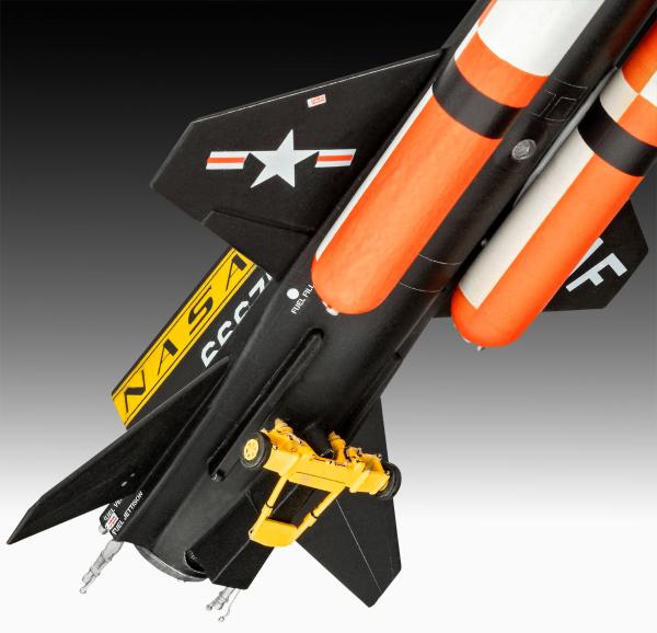 1_72_Boeing_NB_52___X_15__Platinum_Edition__Revell_14