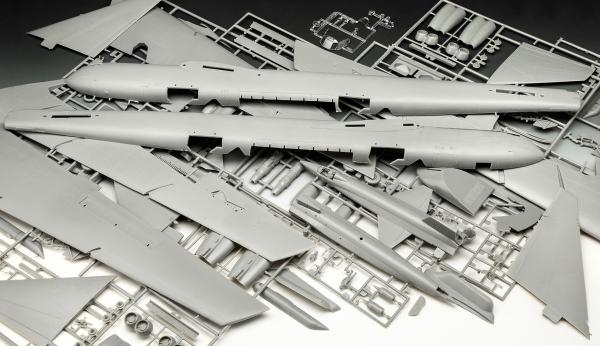 1_72_Boeing_NB_52___X_15__Platinum_Edition__Revell_18