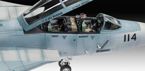 1_72_Cadeauset_Filmset_TOP_GUN_met_basisaccesoires_Revell_2