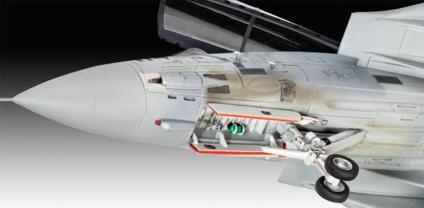 1_72_Cadeauset_Filmset_TOP_GUN_met_basisaccesoires_Revell_4