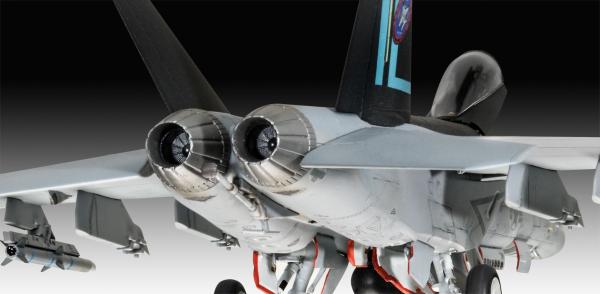 1_72_Cadeauset_Filmset_TOP_GUN_met_basisaccesoires_Revell_7