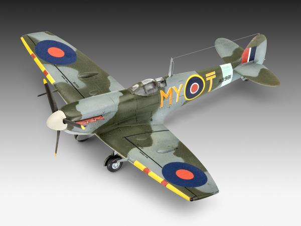 1_72_Combat_Set_Messerschmitt_Bf109G_10___Spitfire_Mk_V_Revell_9