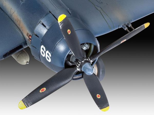 1_72_F4U_4_Corsair_Revell_4