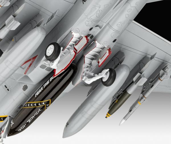 1_72_F_A_18F_Super_Hornet_Revell_10