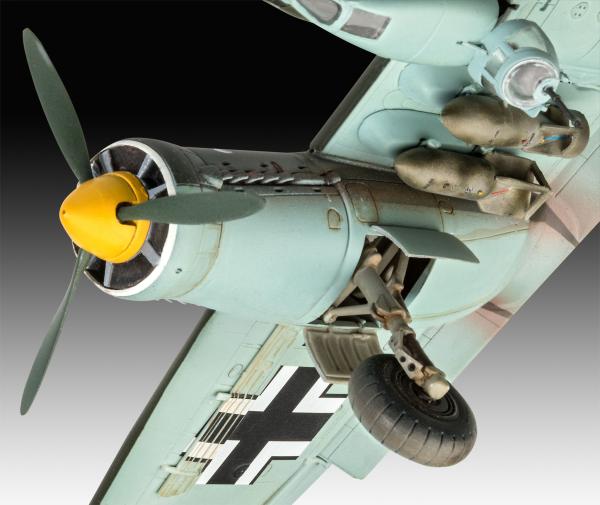 1_72_Junkers_Ju88_A_1__Battle_of_Britain__Revell