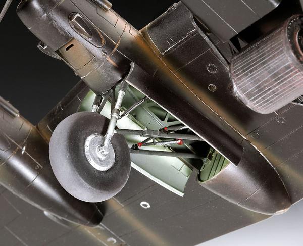 1_72_Lancaster_B_III__DAMBUSTERS__Revell_6