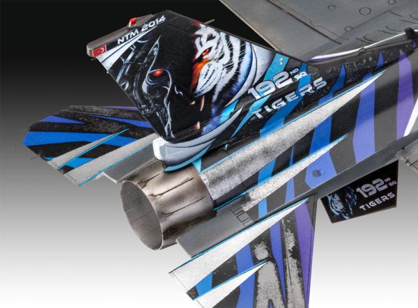 1_72_Lockheed_Martin_F_16D_Tigermeet_2014_Revell_9