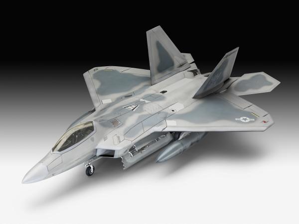 1_72_Lockheed_Martin_F_22A_Raptor_Revell_1