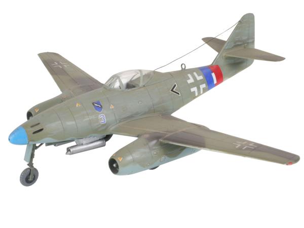 1_72_Messerschmitt_Me_262_A1a_Revell_2