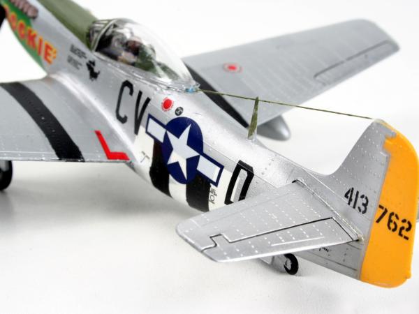 1_72_P_51D_Mustang_Revell_3
