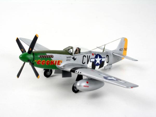 1_72_P_51D_Mustang_Revell_6