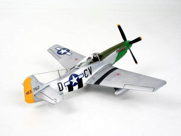 1_72_P_51D_Mustang_Revell_7